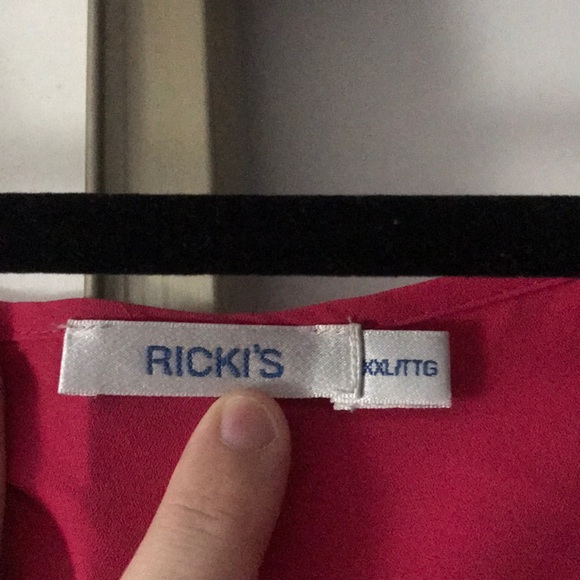 Hot pink chiffon shirt - Picture 2 of 2